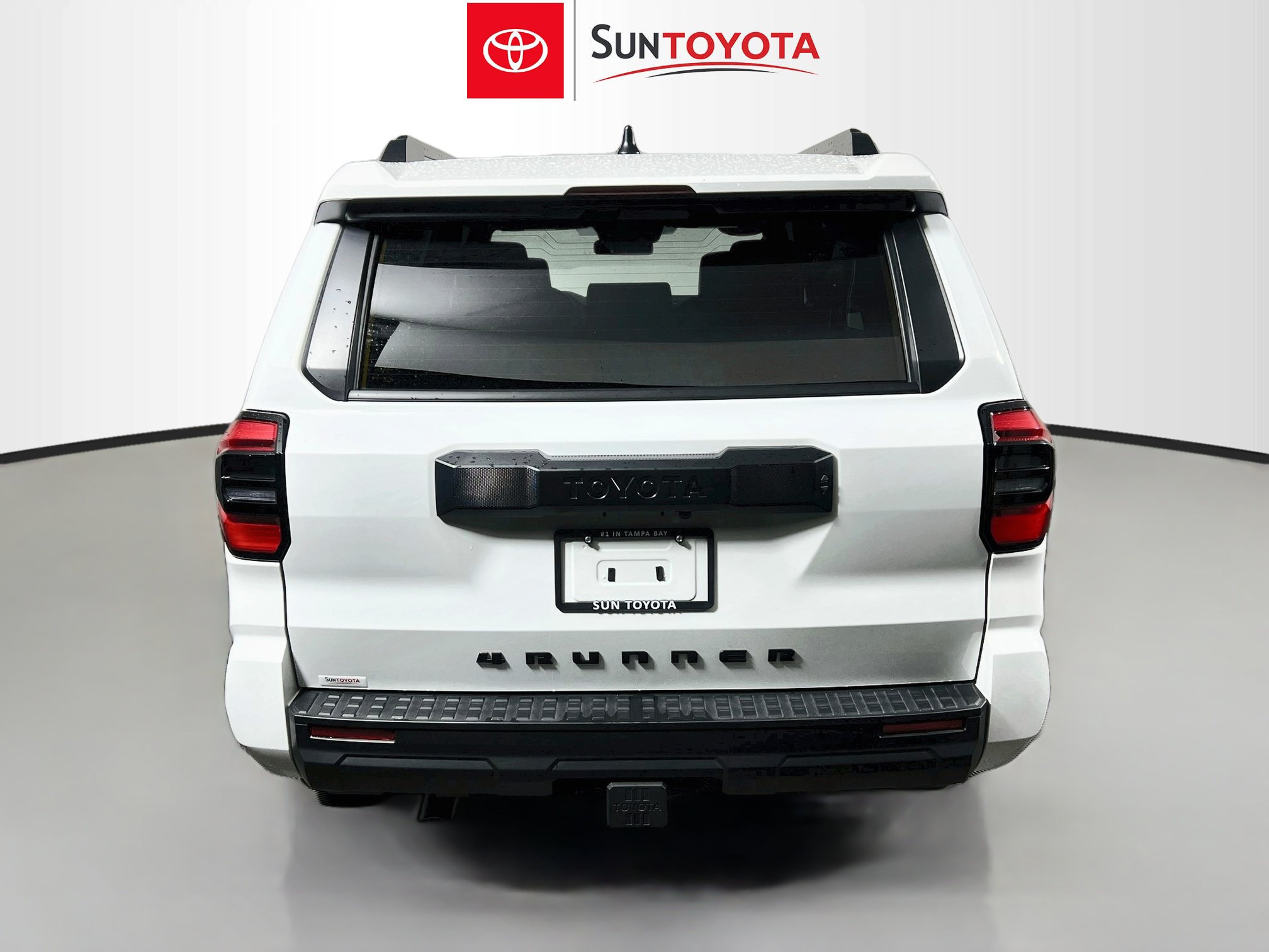 Used 2025 Toyota 4Runner SR5 AWD/4WD image 5