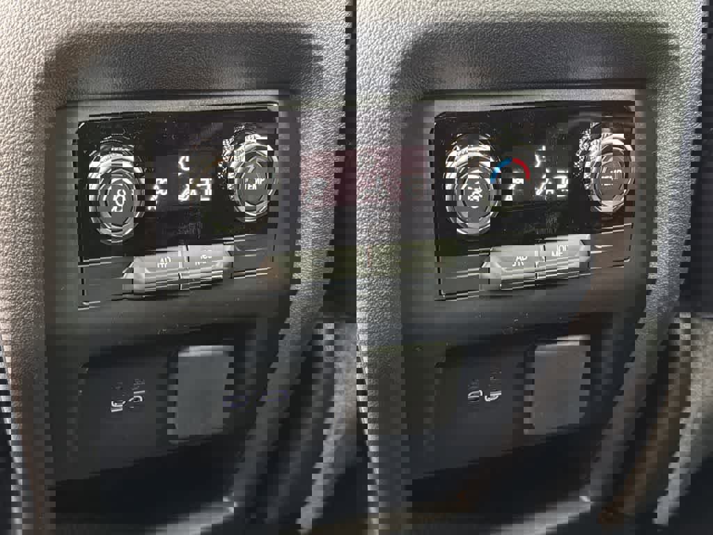 New 2026 Buick Enclave Sport Touring w/ Power Package image 43