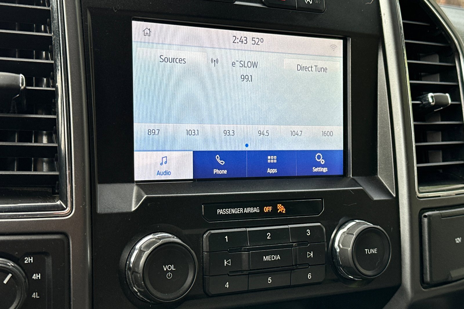 Used 2020 Ford F150 XLT w/ Max Trailer Tow Package image 19