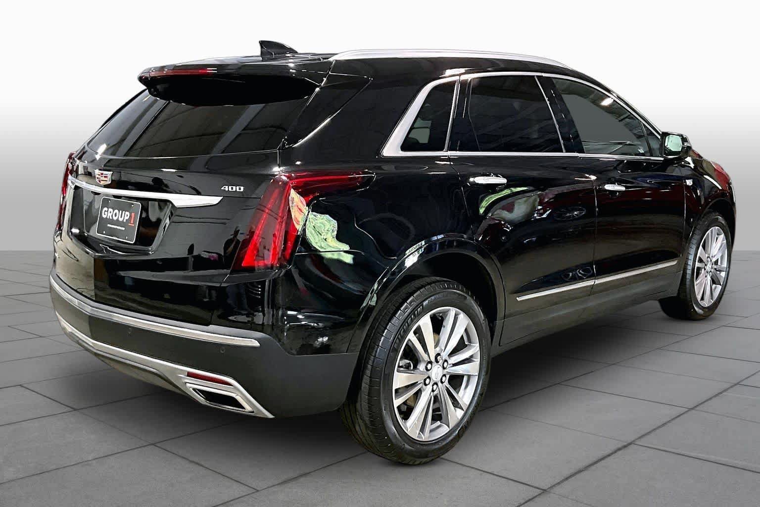Used 2025 Cadillac XT5 Premium Luxury AWD/4WD image 13
