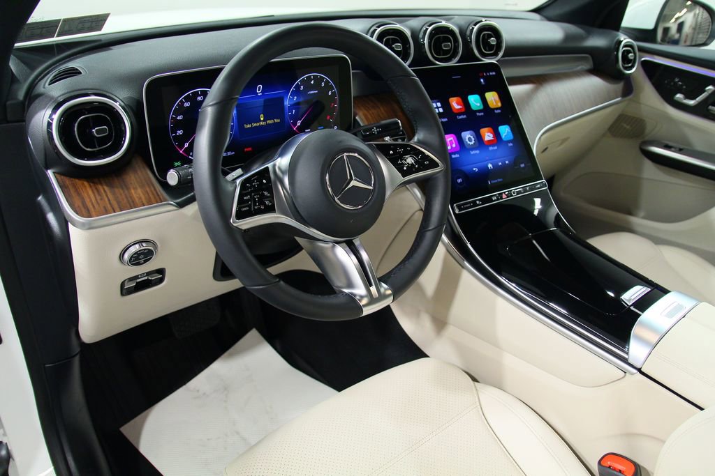 Certified 2026 Mercedes-Benz GLC 300 4MATIC image 5
