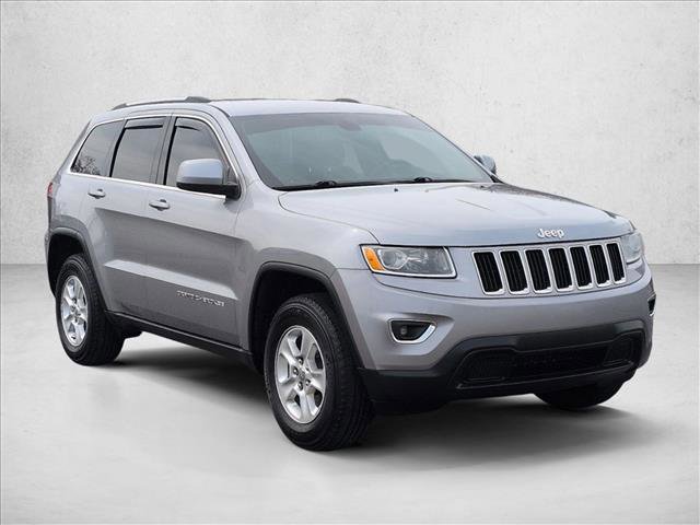 Used 2016 Jeep Grand Cherokee Laredo w/ Quick Order Package 23E image 3