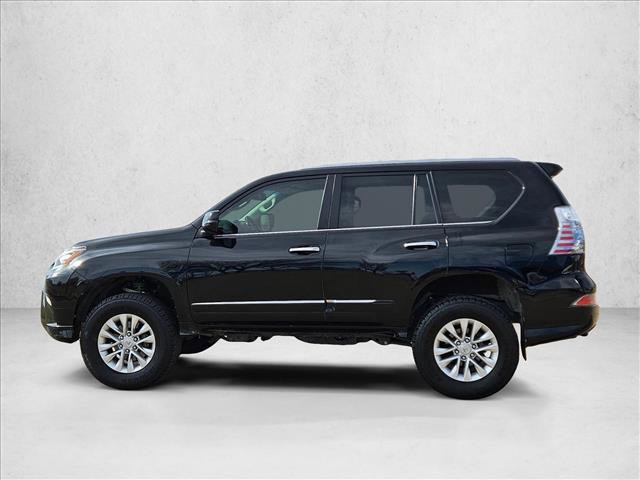 Used 2017 Lexus GX 460 image 9