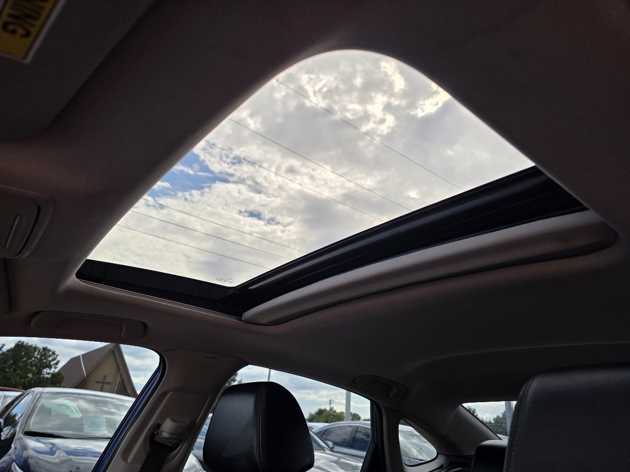 Used 2022 Honda Civic Touring image 17