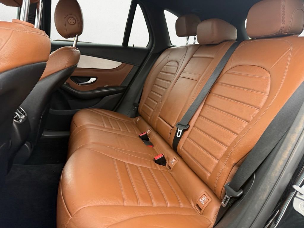 Used 2019 Mercedes-Benz GLC 43 AMG 4MATIC image 13