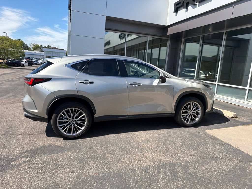 Used 2022 Lexus NX 350 AWD image 9