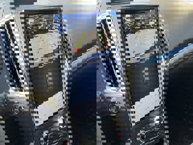 Used 2022 Ford Edge SEL w/ Convenience Package image 12