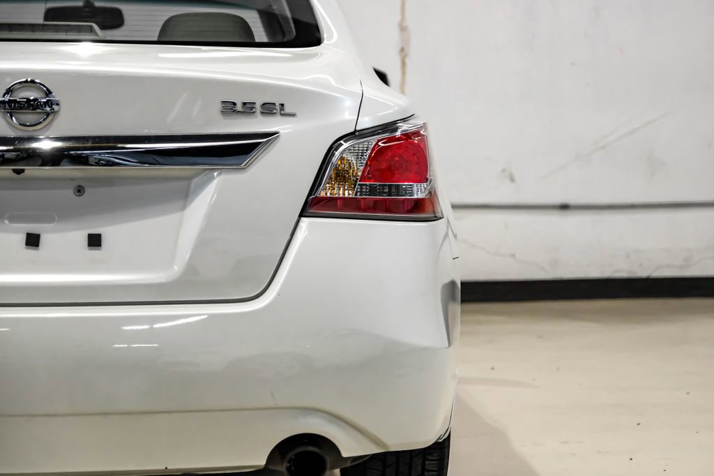 Used 2015 Nissan Altima 3.5 SL FWD image 51