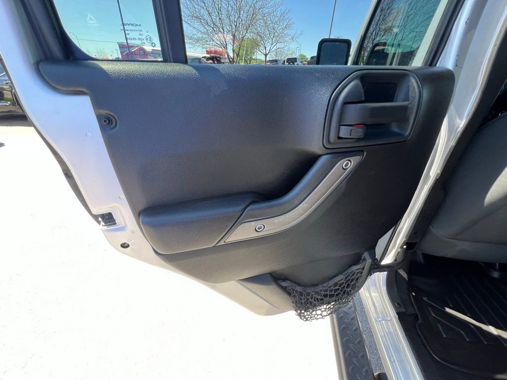 Used 2011 Jeep Wrangler Unlimited Sport AWD/4WD image 17