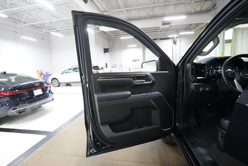 Certified 2026 GMC Sierra 1500 Elevation AWD/4WD image 27