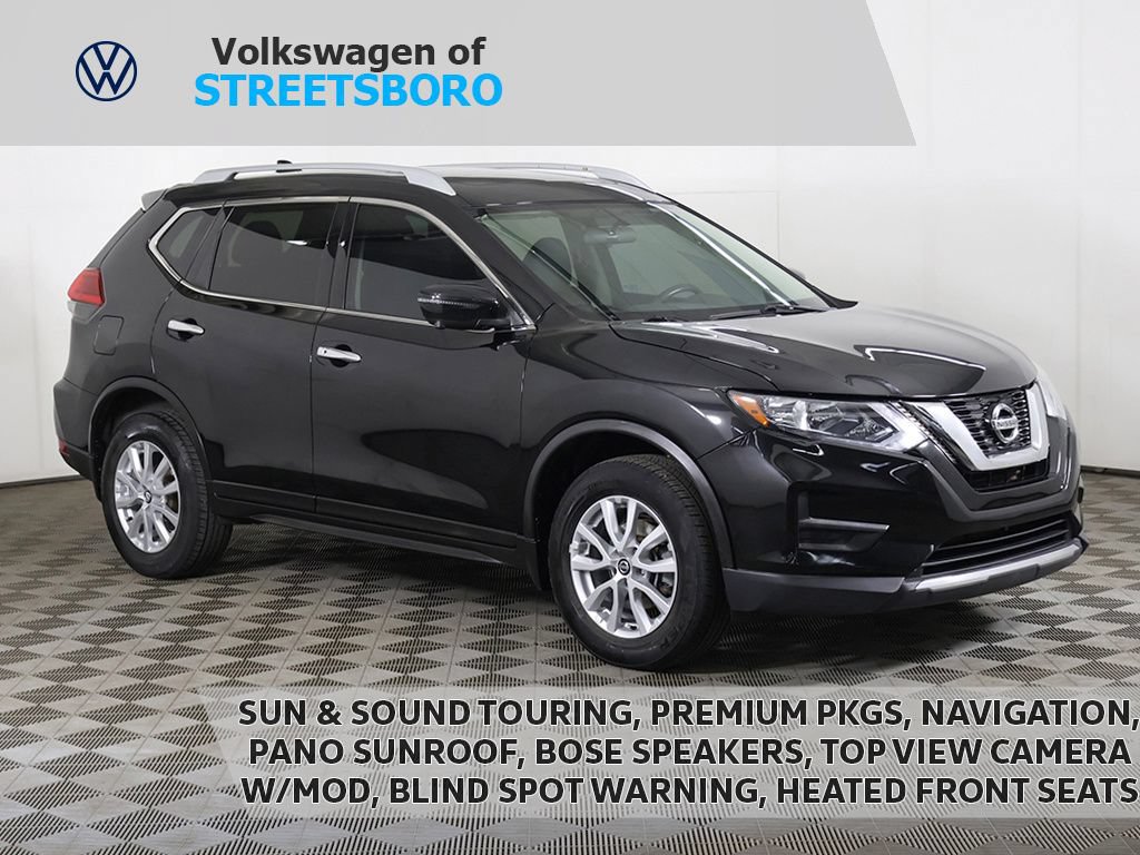 Used 2017 Nissan Rogue SV