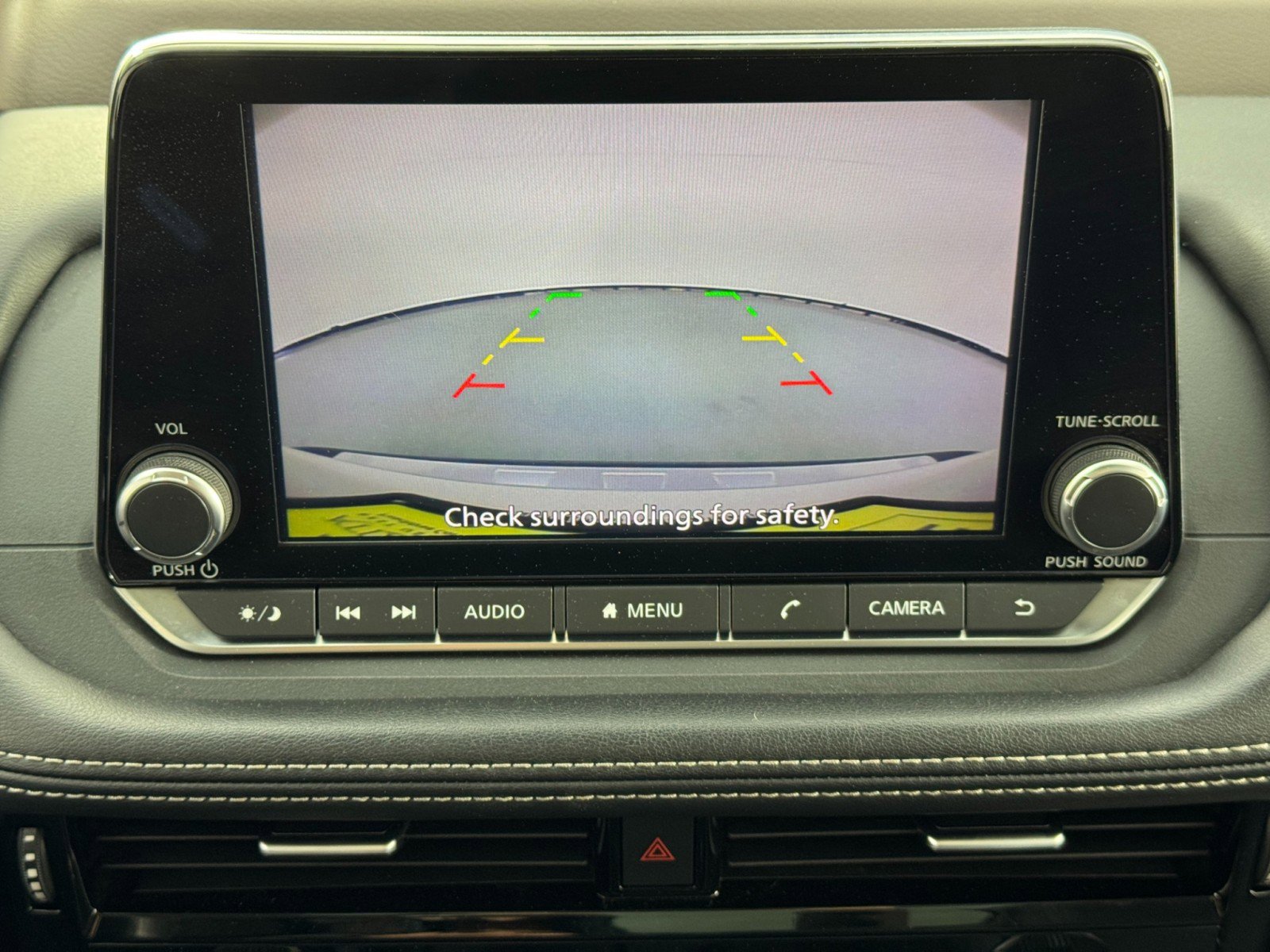 Used 2022 Nissan Rogue SV w/ SV Premium Package FWD image 23
