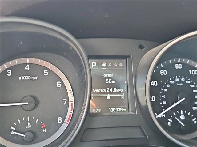 Used 2017 Hyundai Santa Fe Sport FWD image 11