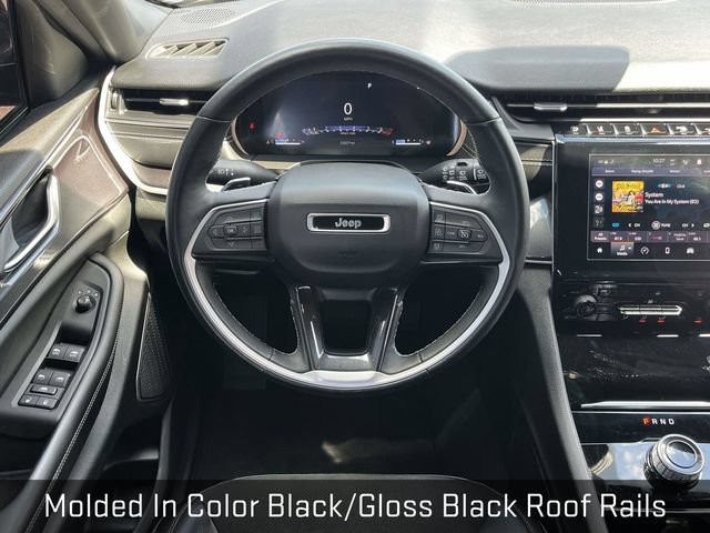 Used 2022 Jeep Grand Cherokee Altitude AWD/4WD image 17
