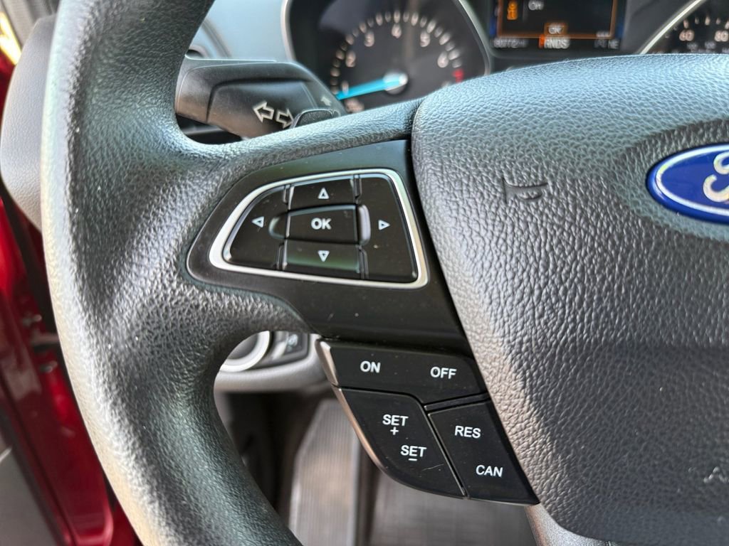 Used 2017 Ford Escape SE FWD image 24