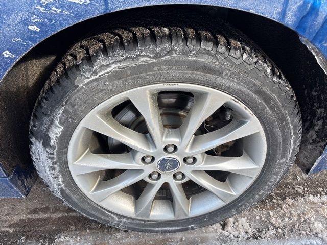 Used 2017 Ford Fusion Energi SE image 10