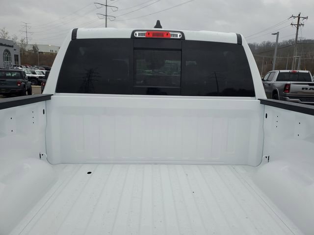 New 2026 RAM 1500 4x4 Crew Cab image 5