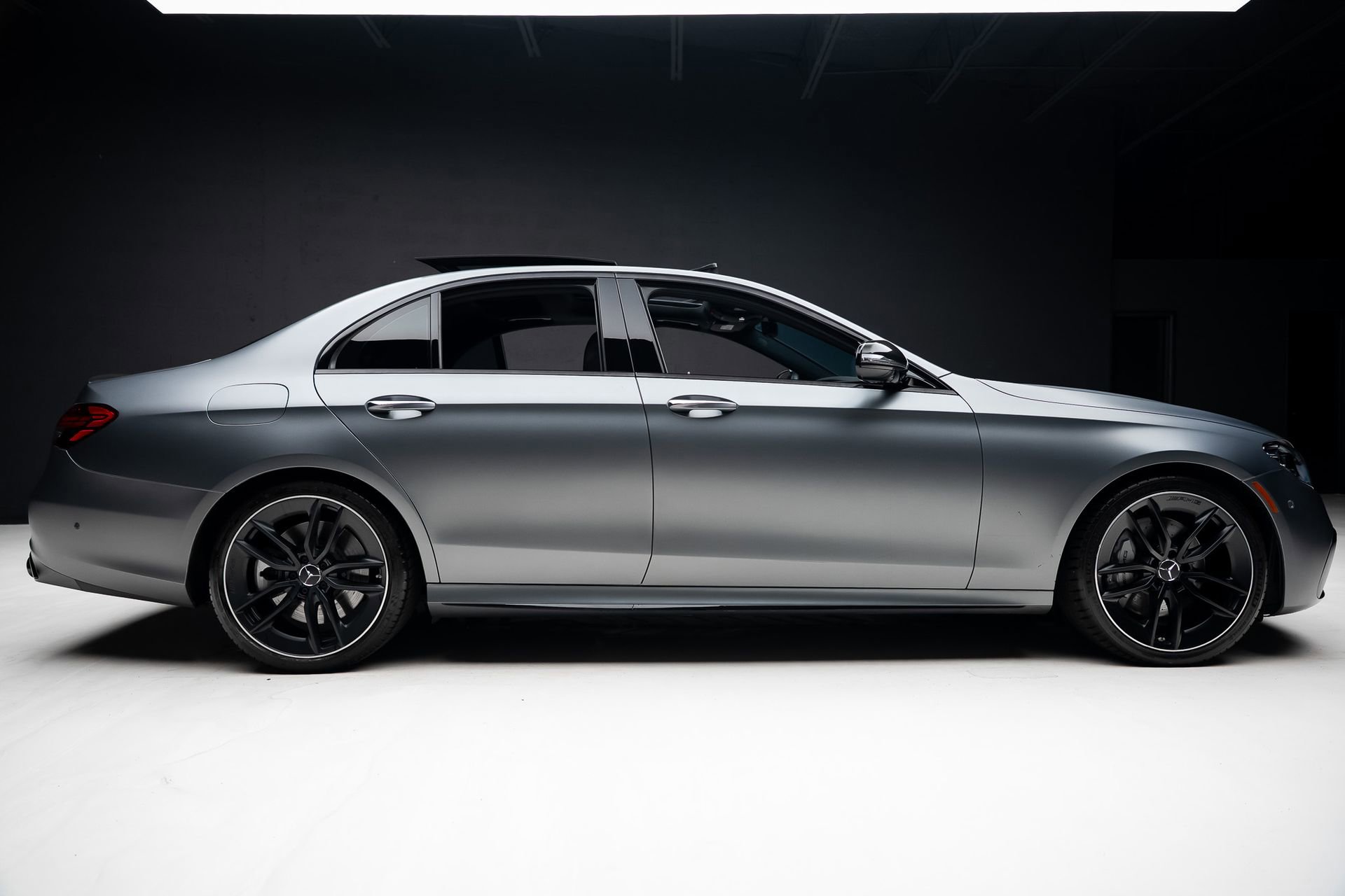 Used 2022 Mercedes-Benz E 53 AMG 4MATIC Sedan image 38