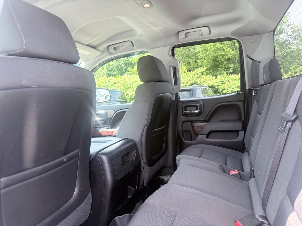 Used 2015 GMC Sierra 2500 SLE w/ SLE Preferred Package AWD/4WD image 23