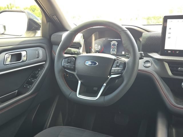 Used 2026 Ford Explorer ST-Line RWD image 39