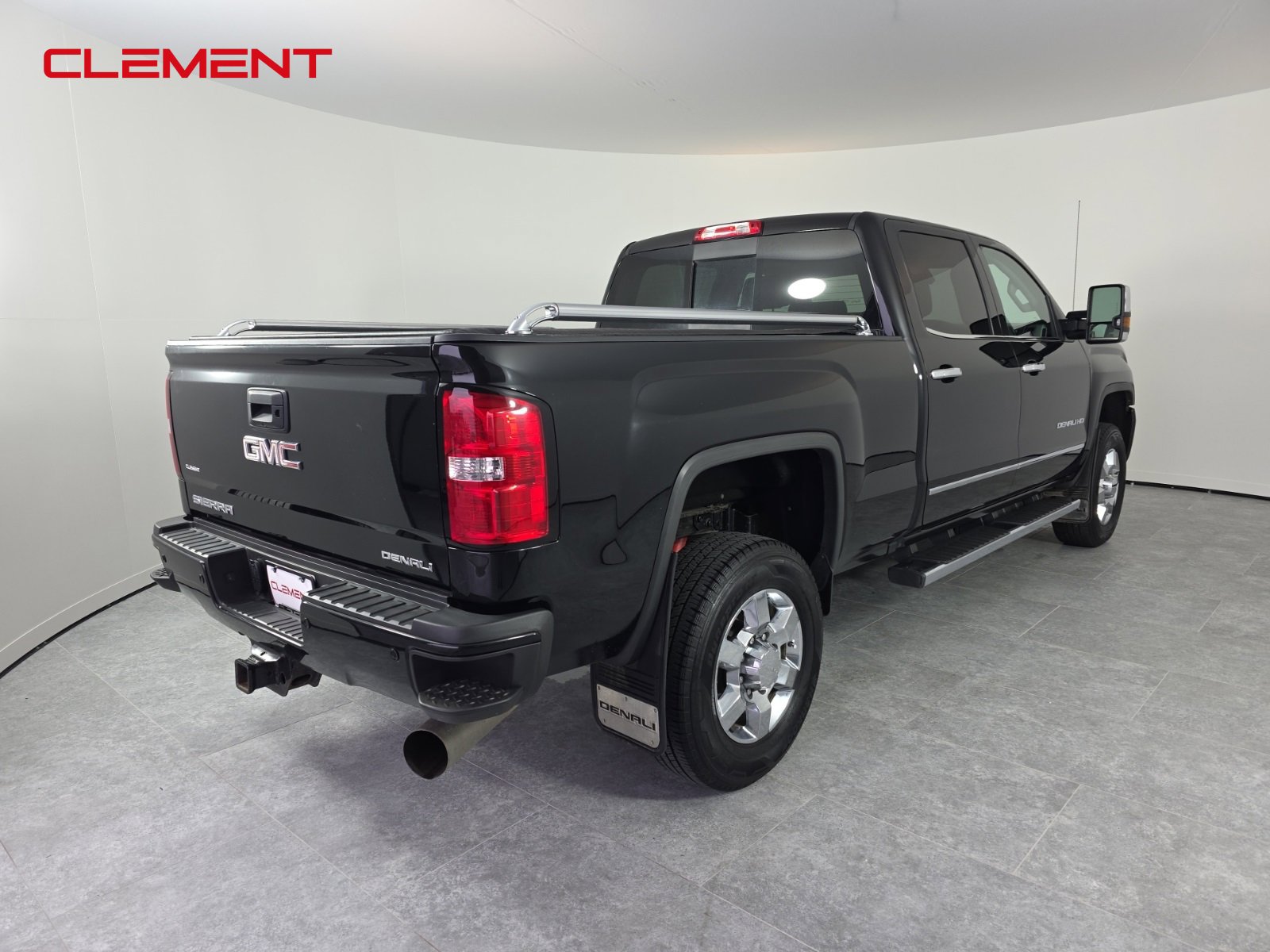 Used 2019 GMC Sierra 3500 Denali w/ Duramax Plus Package image 5