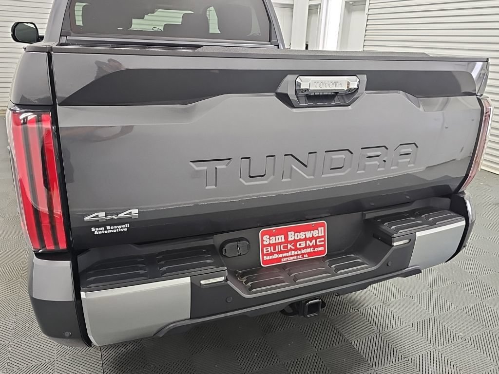 Used 2024 Toyota Tundra Limited AWD/4WD image 8
