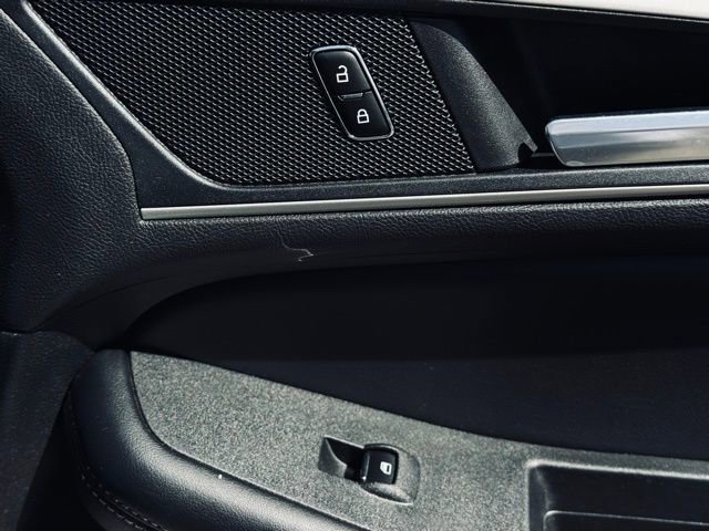 Used 2023 Ford Edge SEL w/ Convenience Package image 18