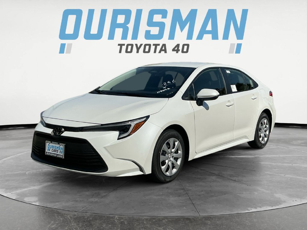New 2026 Toyota Corolla LE FWD image 3