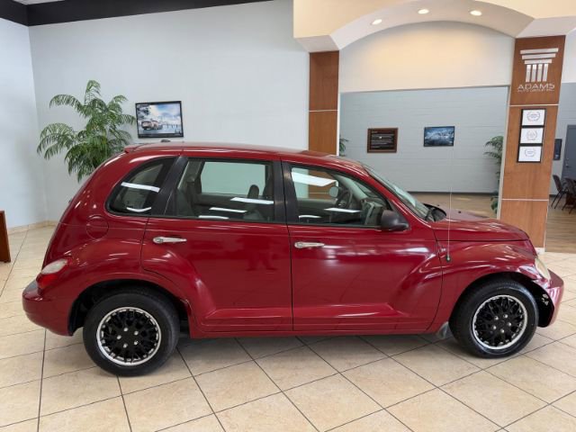 Used 2008 Chrysler PT Cruiser FWD image 8