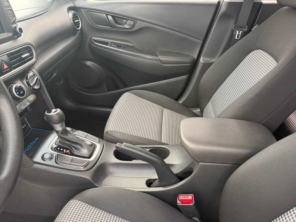 Used 2019 Hyundai Kona SE AWD/4WD image 12
