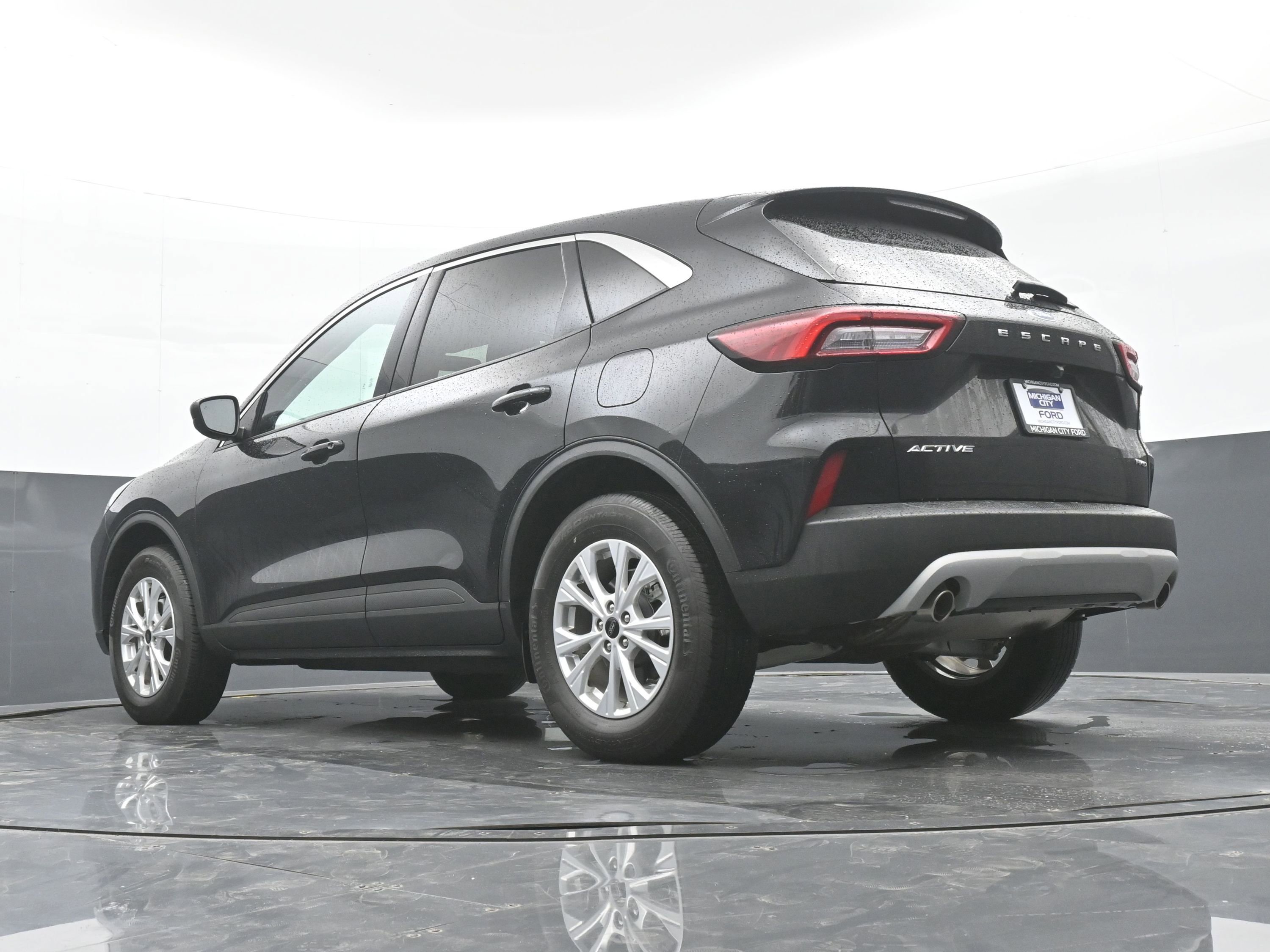 Used 2024 Ford Escape Active AWD/4WD image 37