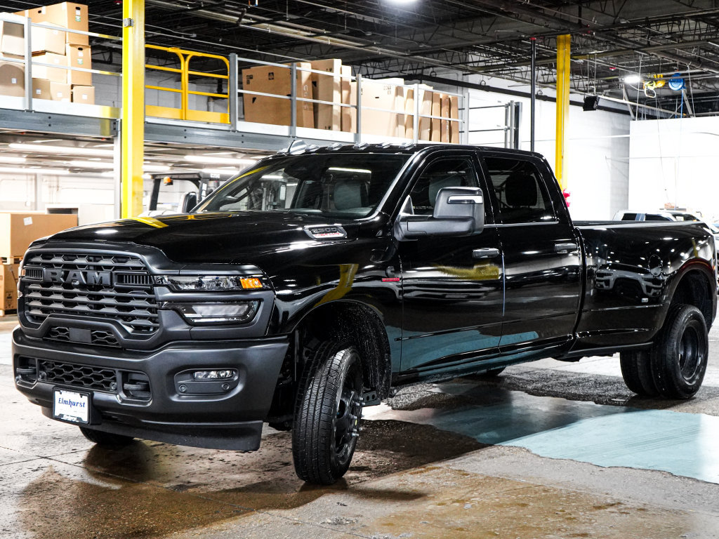 New 2027 RAM 3500 Tradesman AWD/4WD image 4