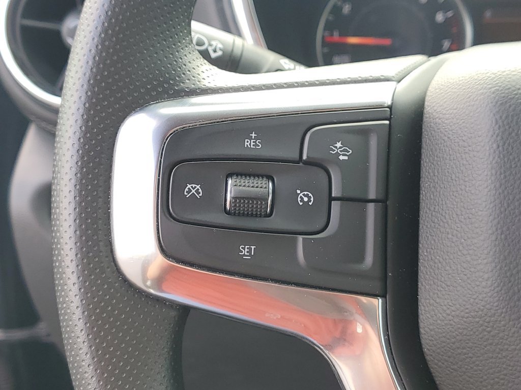 Used 2024 Chevrolet Blazer LT w/ Convenience Package FWD image 9