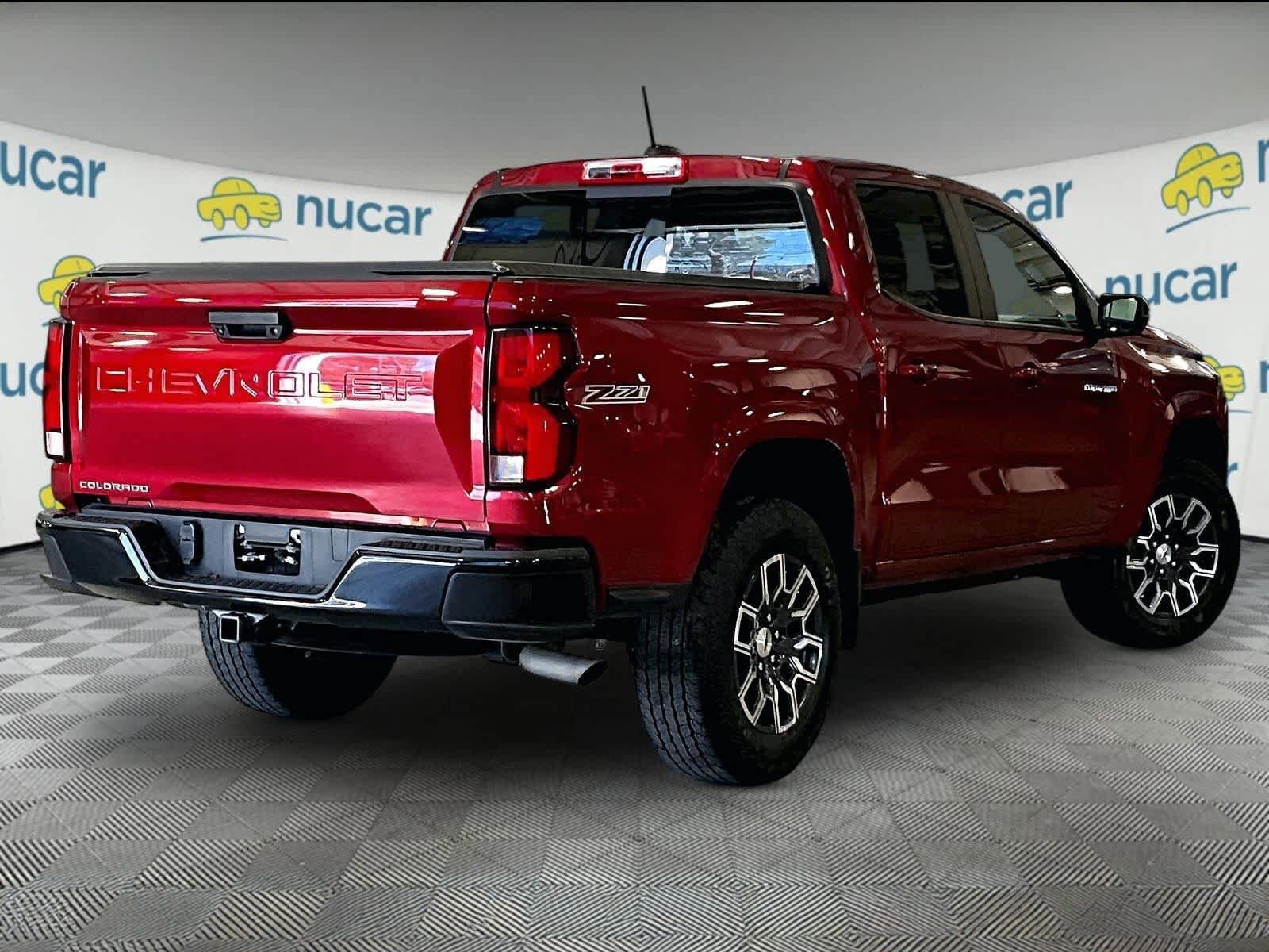 Used 2023 Chevrolet Colorado Z71 w/ Z71 Convenience Package 2 AWD/4WD image 6
