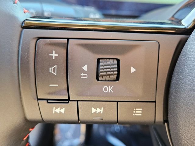 New 2026 Nissan Kicks SR image 25