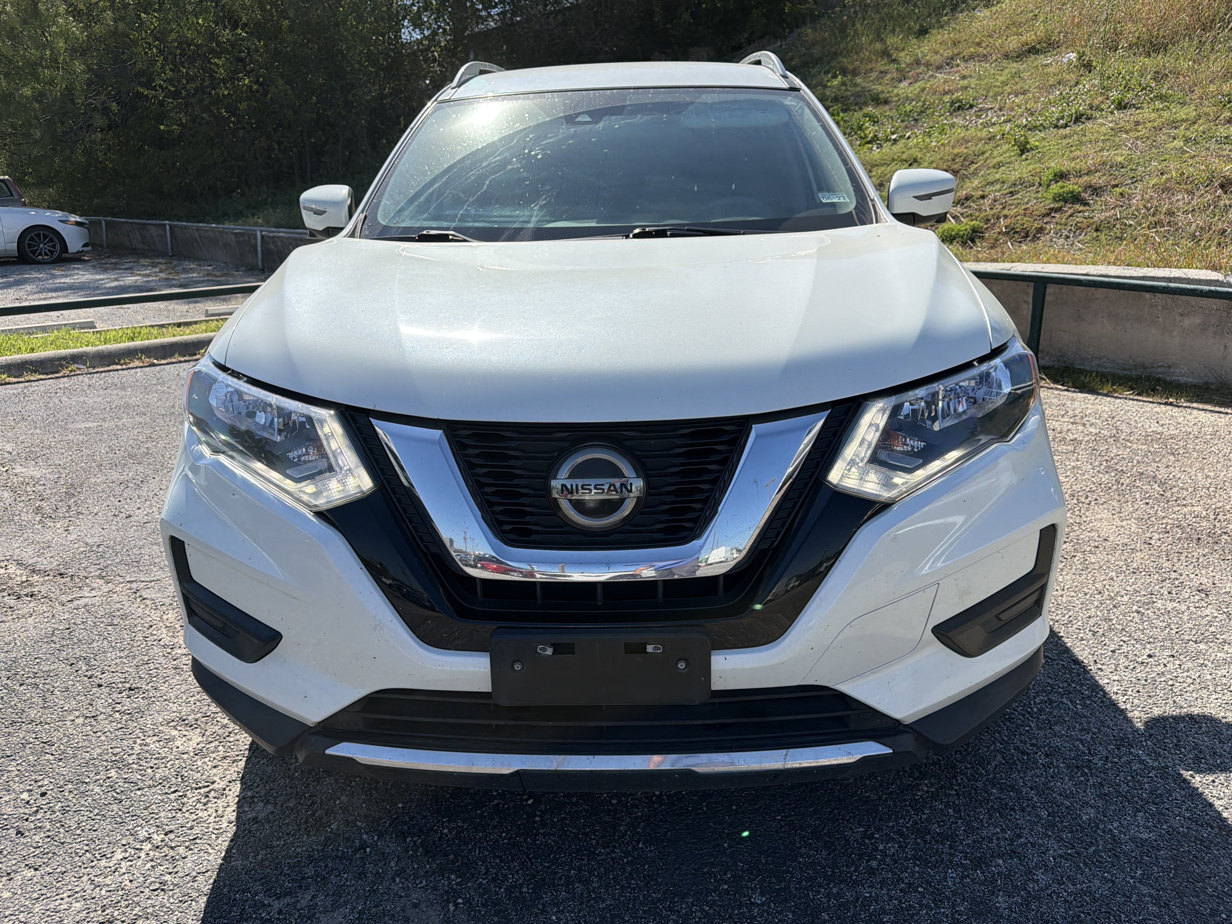 Used 2020 Nissan Rogue SV w/ Premium Package FWD image 8