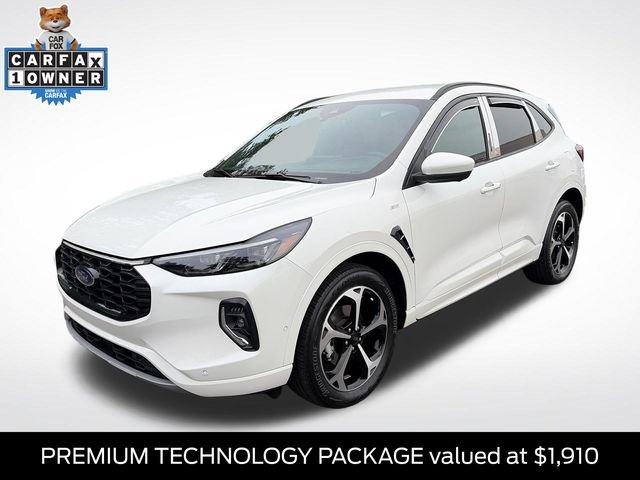 Certified 2023 Ford Escape ST-Line Elite w/ Premium Technology Package AWD/4WD image 3
