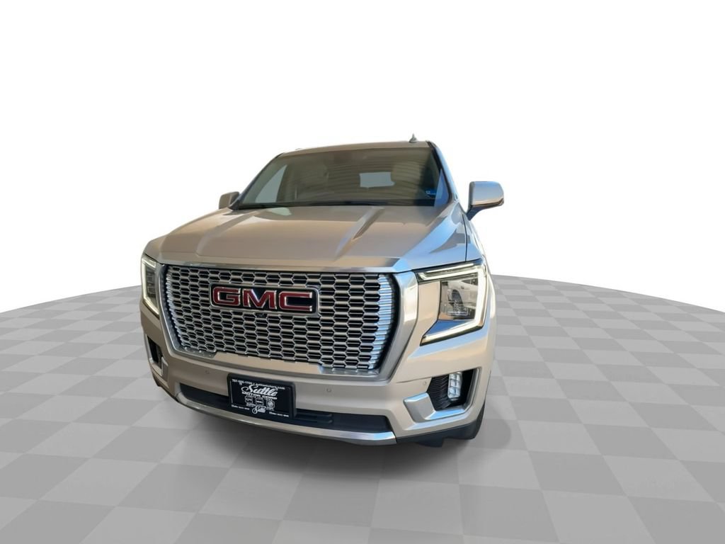 Certified 2021 GMC Yukon Denali w/ Denali Premium Package AWD/4WD image 3