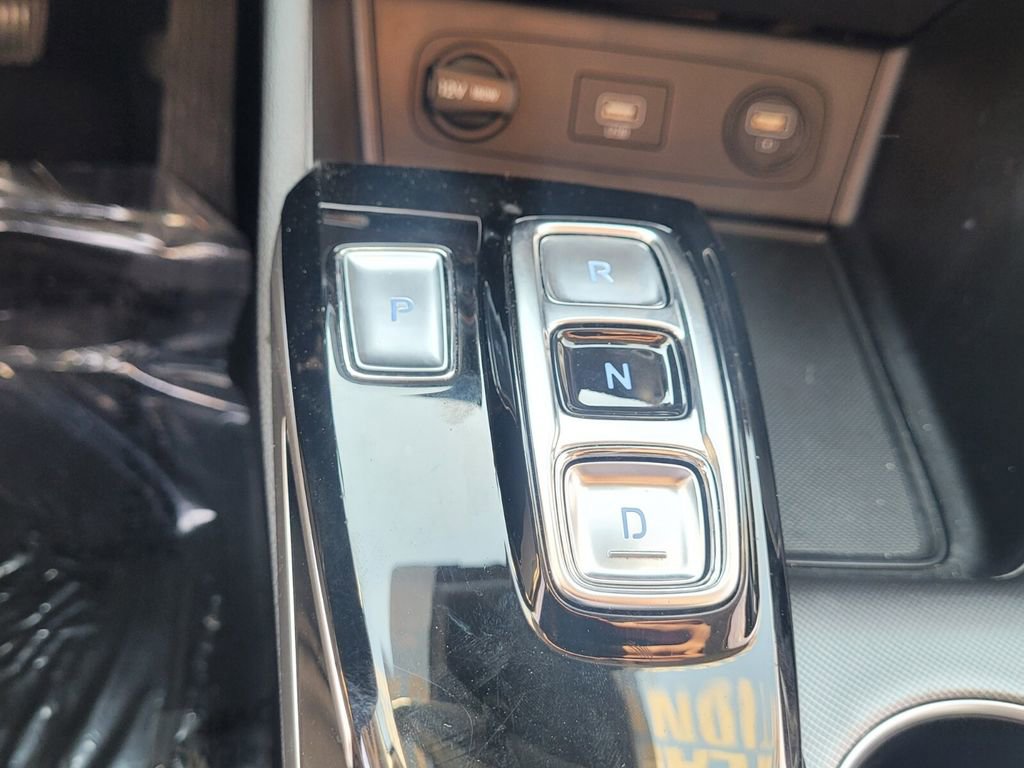 Used 2022 Hyundai Sonata SE w/ Cargo Package image 18