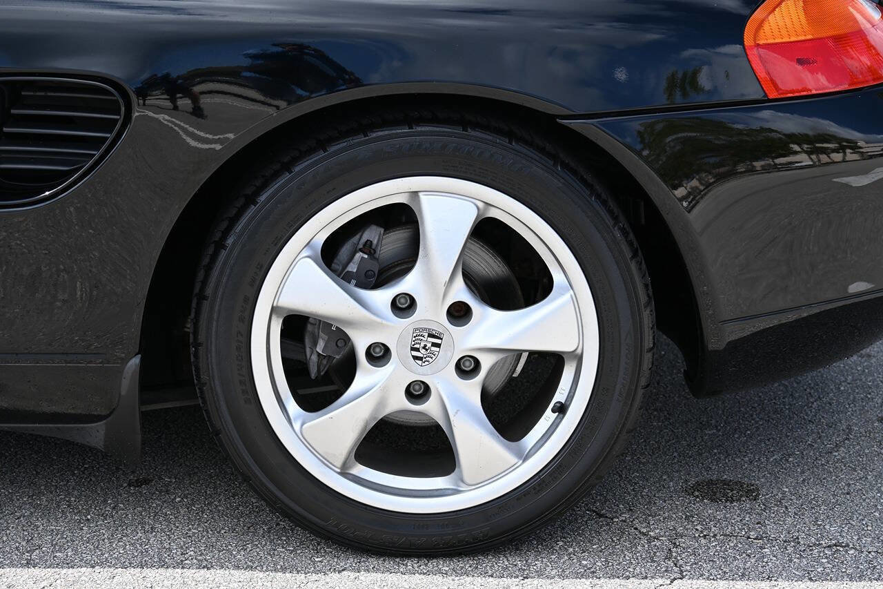 Used 2002 Porsche Boxster image 8