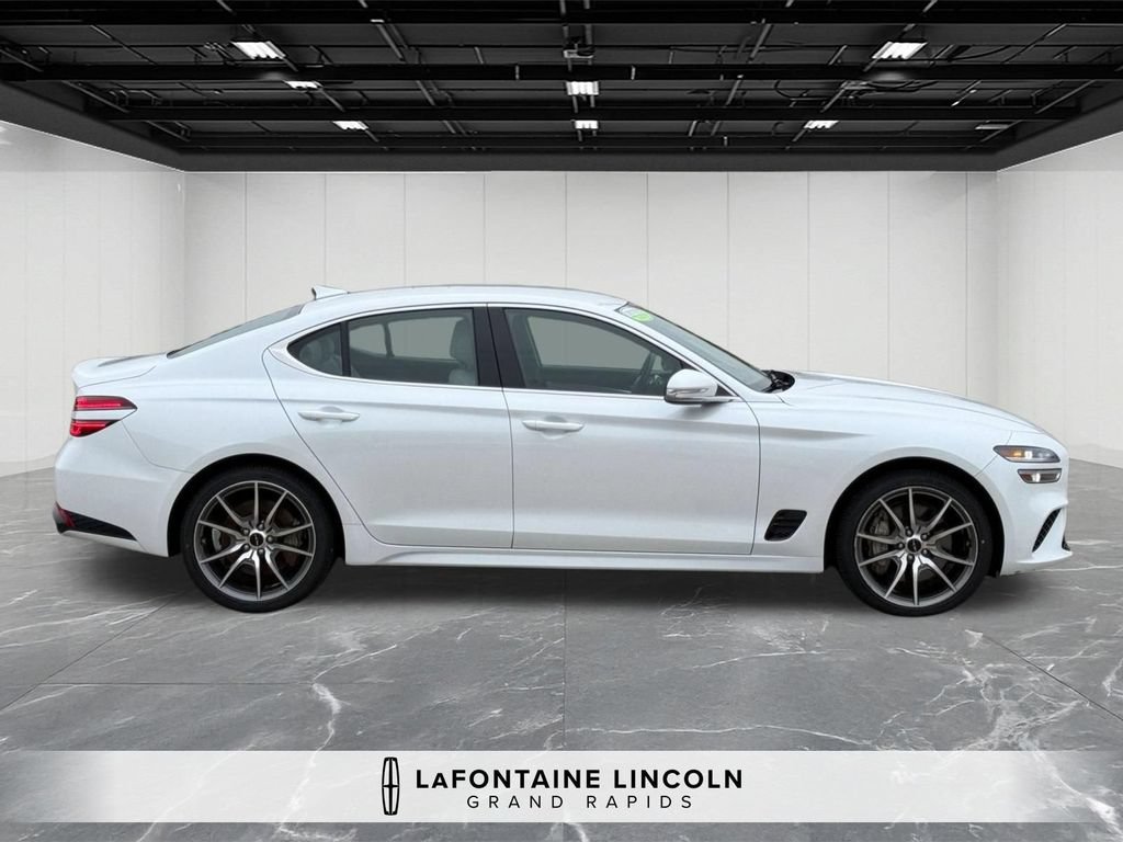 Used 2024 Genesis G70 2.5T AWD/4WD image 6