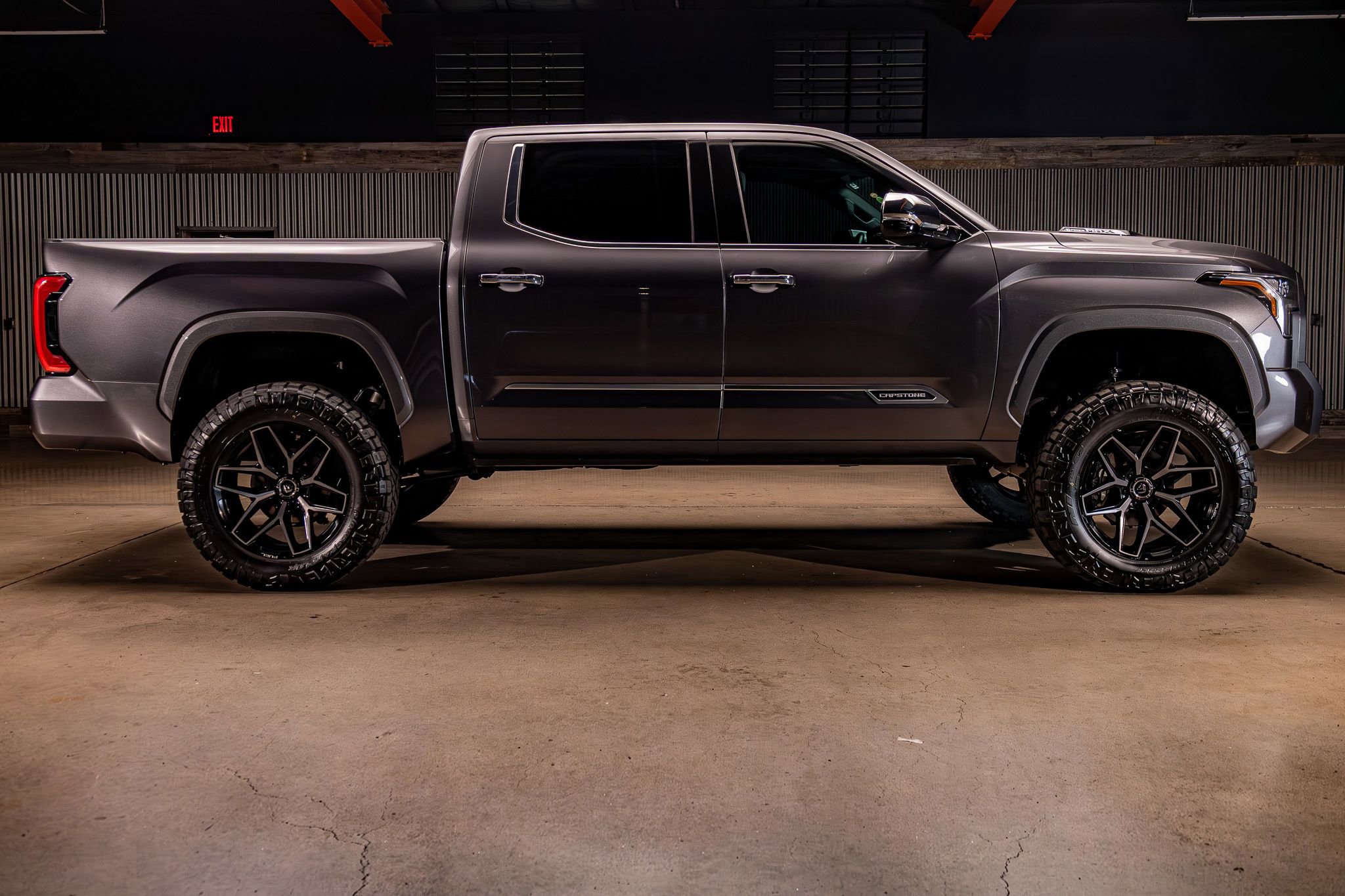 Used 2023 Toyota Tundra Capstone image 11