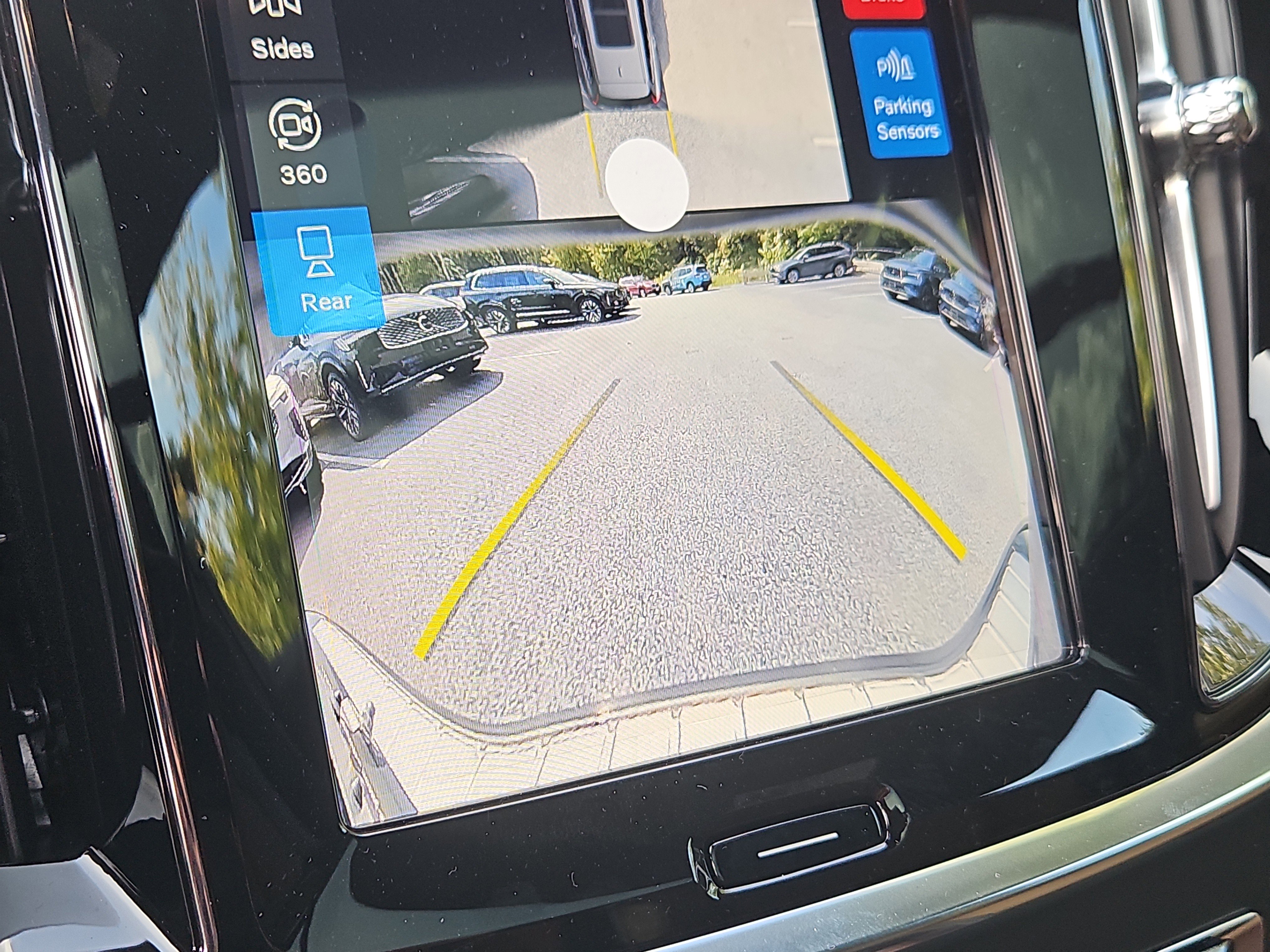 New 2026 Volvo V60 B5 Cross Country Plus w/ Protection Package Premier image 7