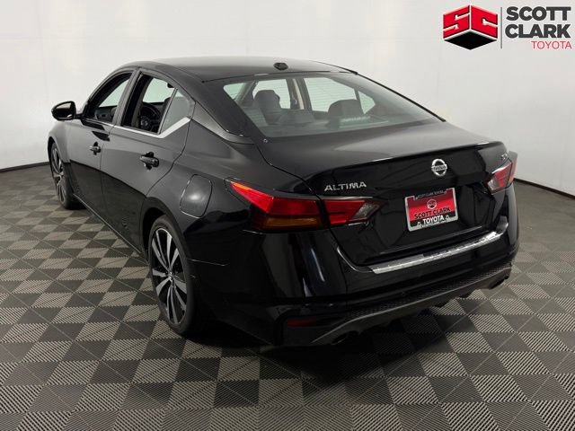 Used 2020 Nissan Altima 2.5 SR w/ Premium Package FWD image 32