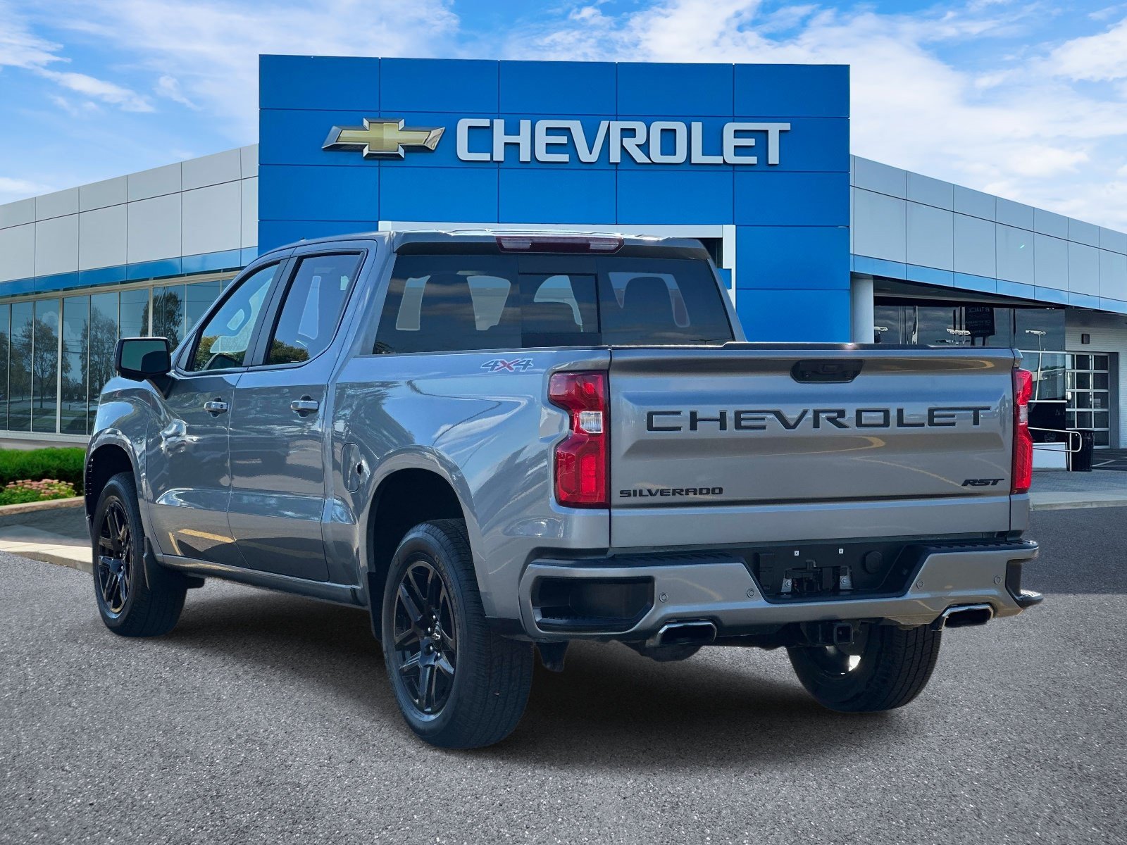 Certified 2024 Chevrolet Silverado 1500 RST w/ Convenience Package II AWD/4WD image 4