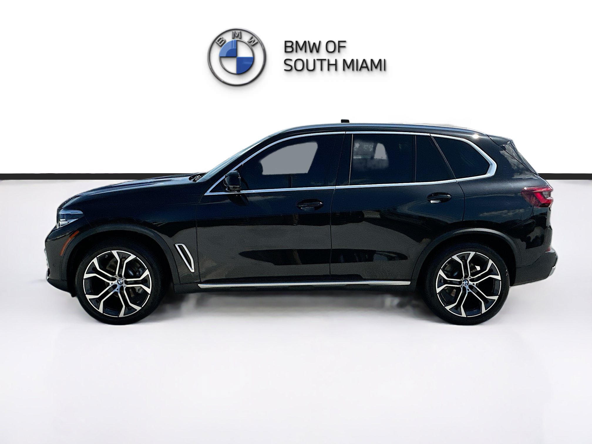 Certified 2023 BMW X5 sDrive40i w/ Premium Package RWD image 4