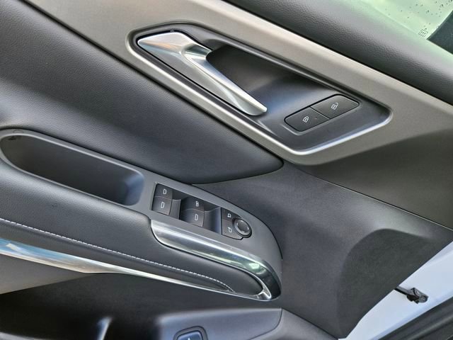 New 2026 Chevrolet Traverse LT w/ Sun and Wheel Package image 11