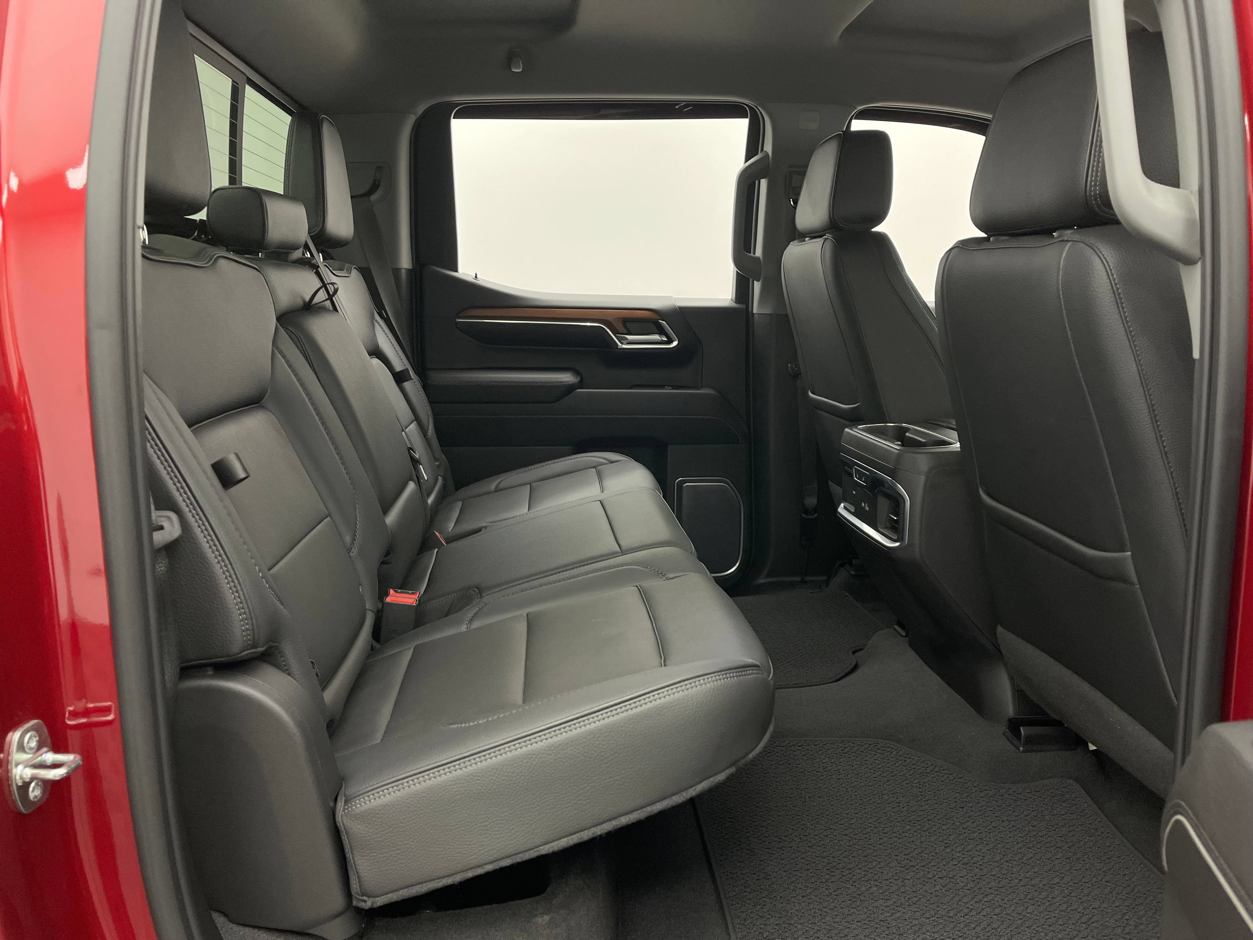 Used 2022 GMC Sierra 1500 Denali w/ Technology Package AWD/4WD image 40