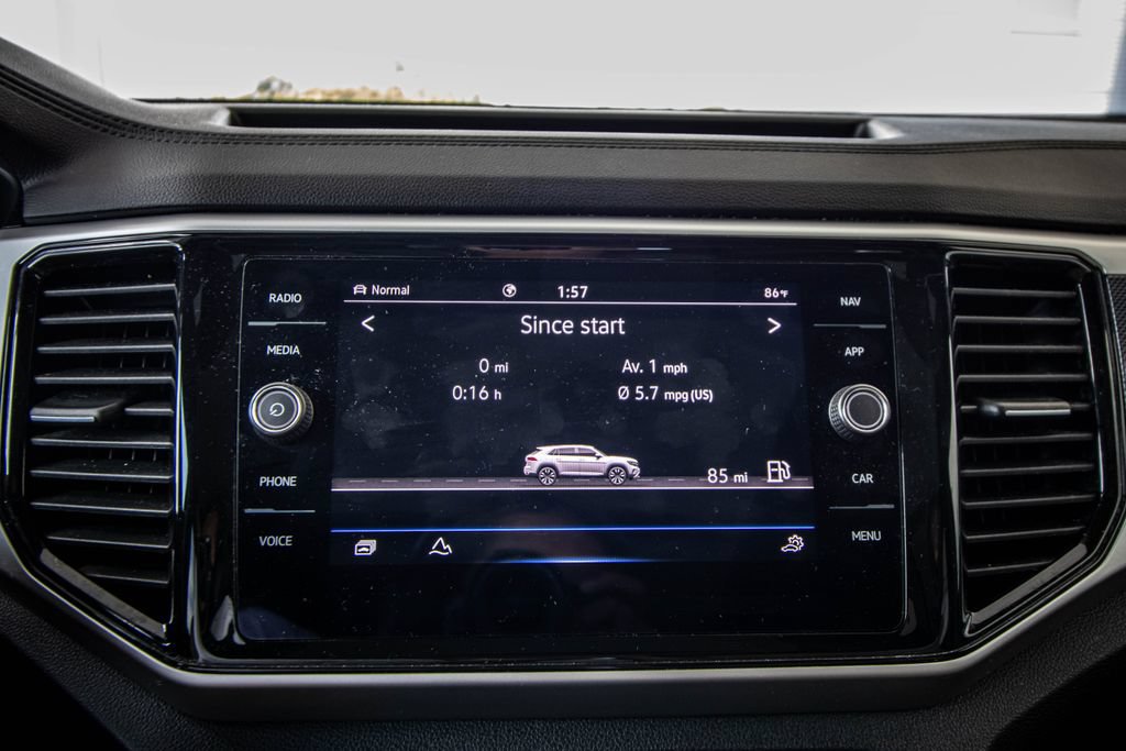 Used 2023 Volkswagen Atlas Cross Sport SEL R-Line AWD/4WD image 42