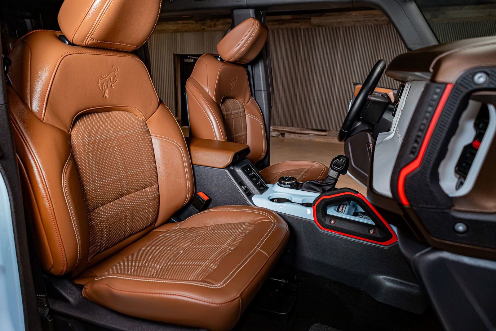 Used 2024 Ford Bronco Heritage Edition image 28